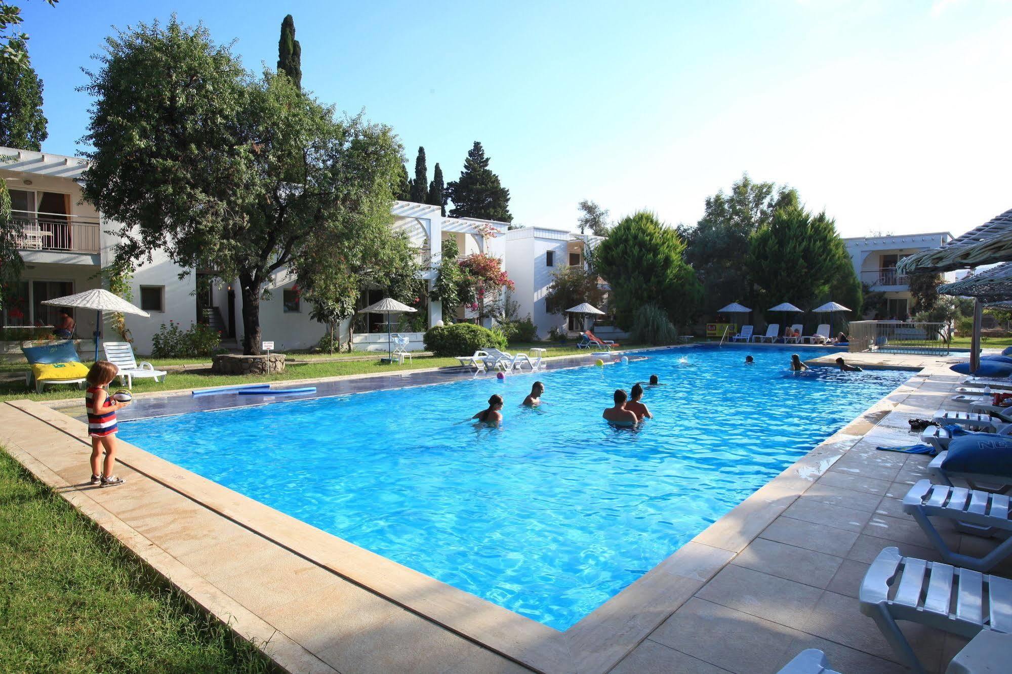 Muskebi Apart Otel Ortakent Exteriér fotografie